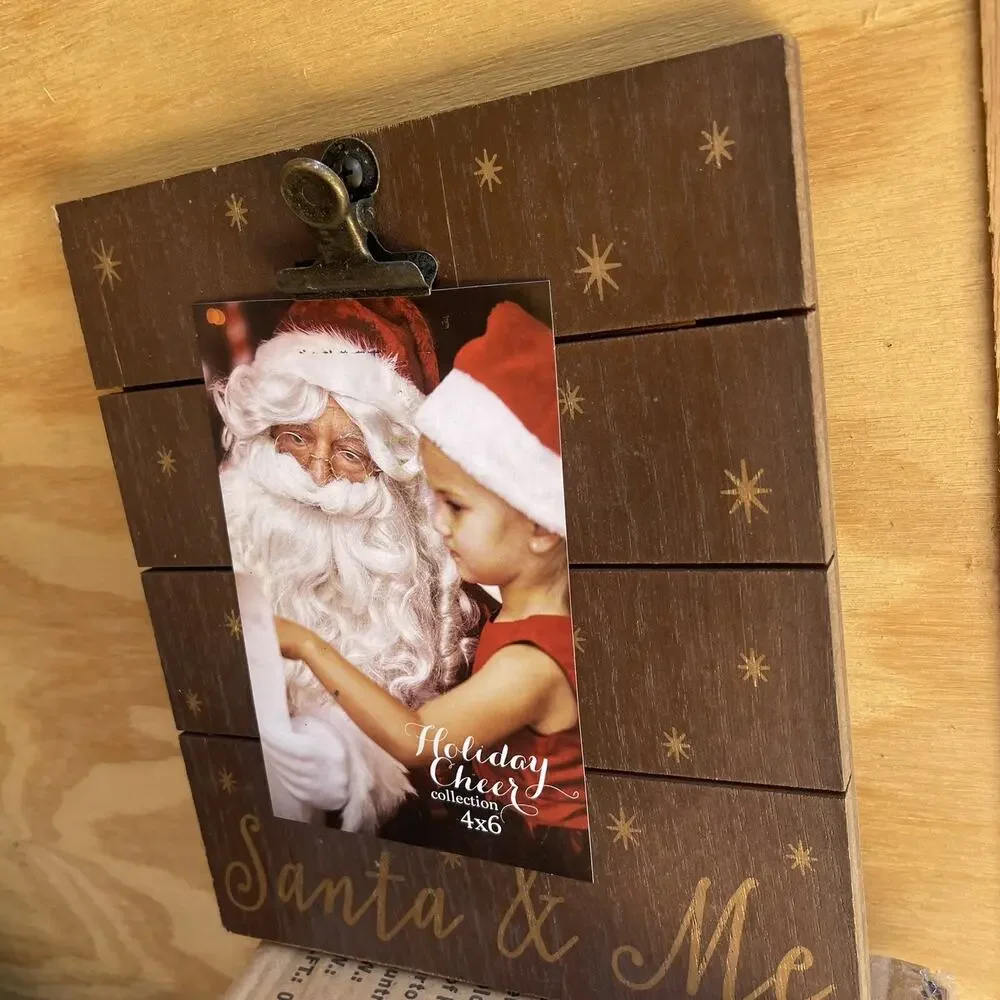 Holiday Cheer Santa & Me Clip Board Photo Display‎ Brown Wood 4x6 Photo Holder